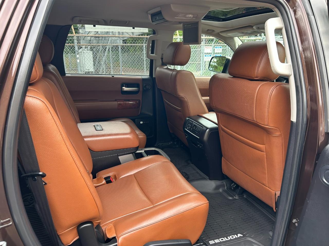 Toyota Sequoia Plantium 4WD 2019