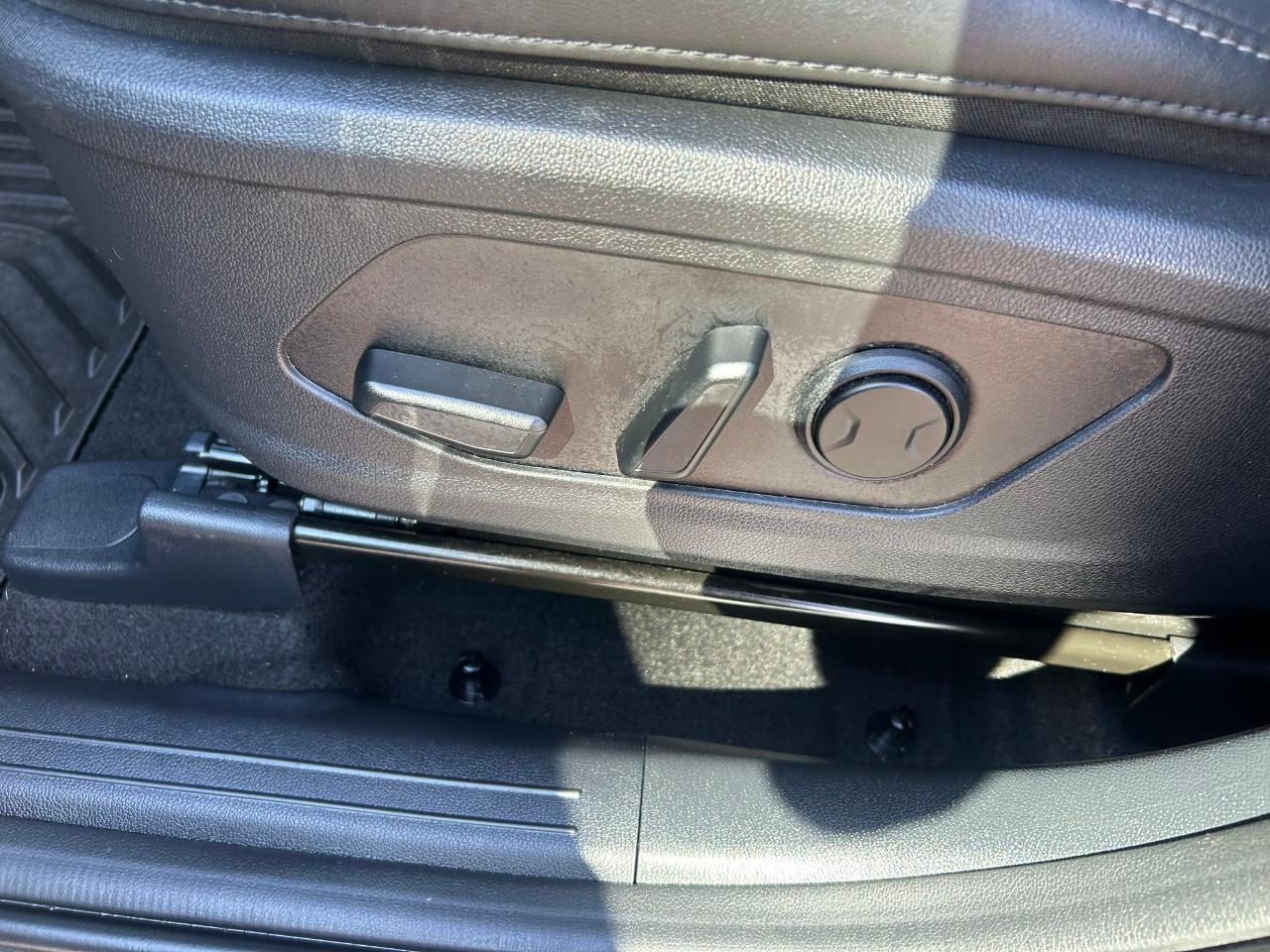 Kia Sorento Hybrid EX AWD 2023