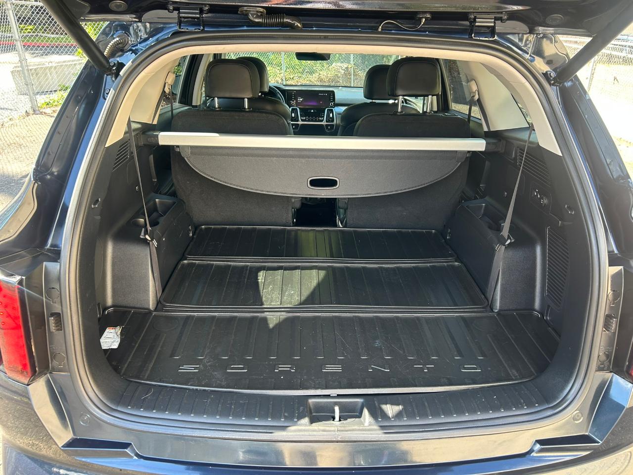 Kia Sorento Hybrid EX AWD 2023