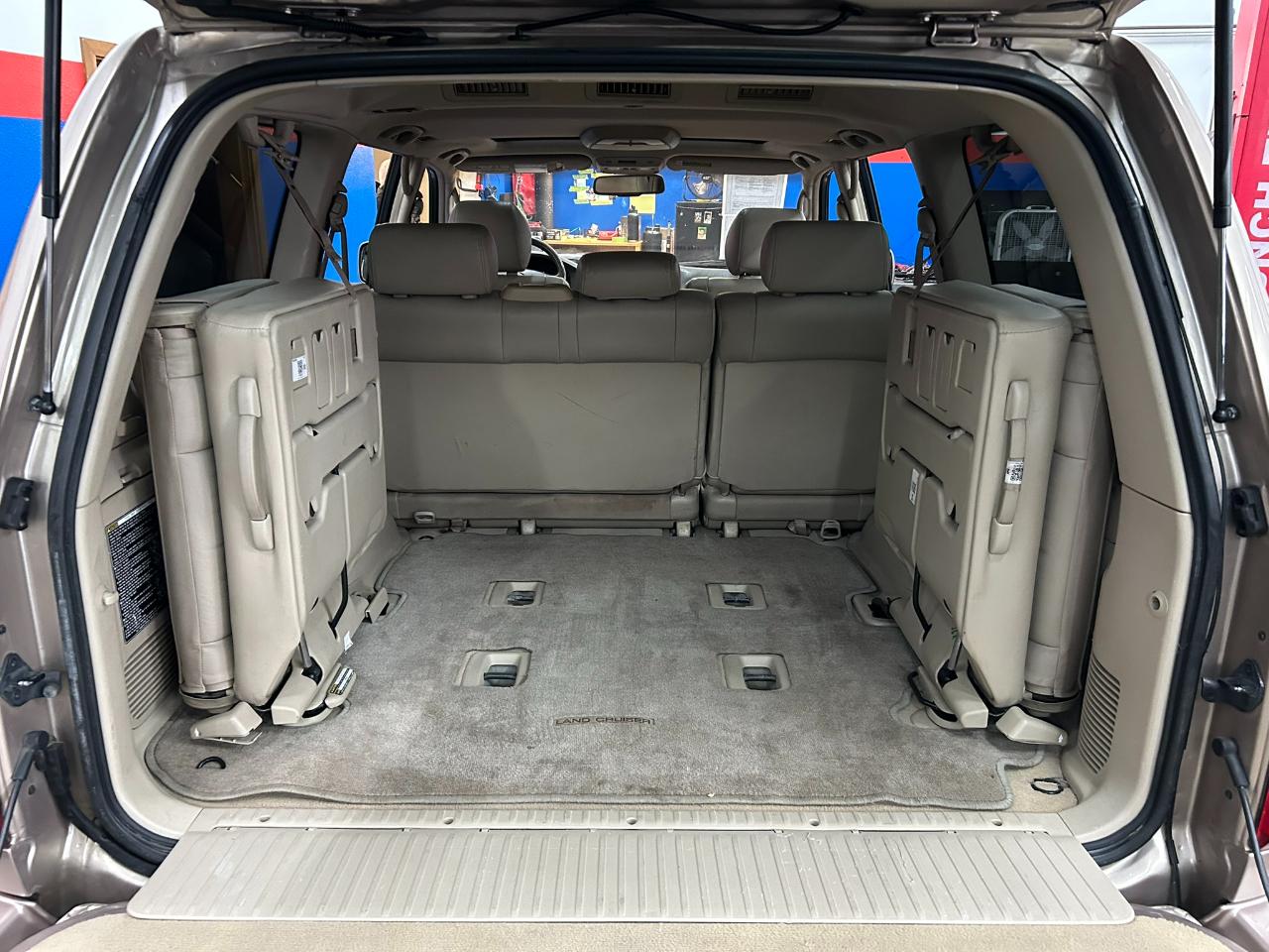 Toyota Land Cruiser 4WD 2006