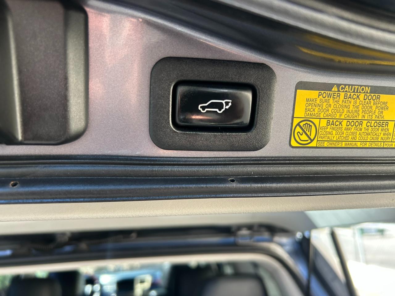 Lexus LX 570 Sport Utility 2013