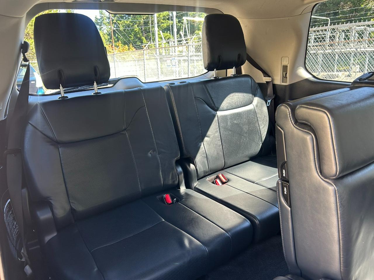 Lexus LX 570 Sport Utility 2013