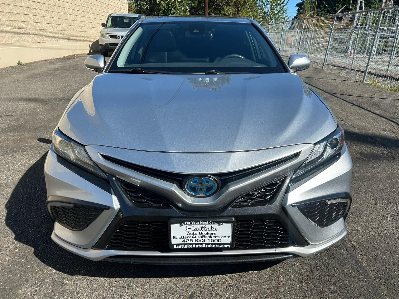 Toyota Camry Hybrid XSE 2022