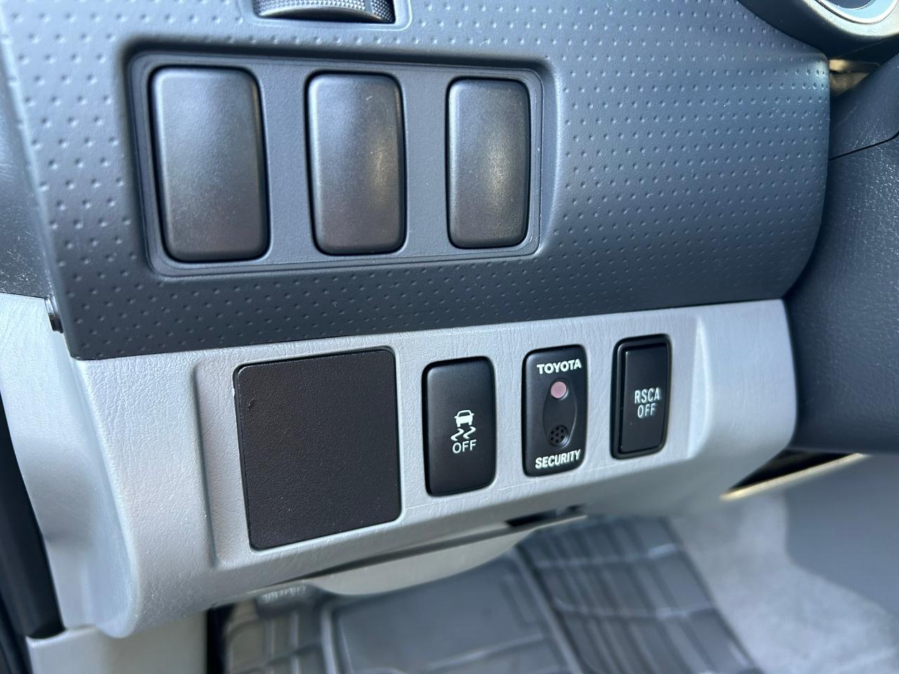 Toyota Tacoma Access Cab V6 4WD 2009