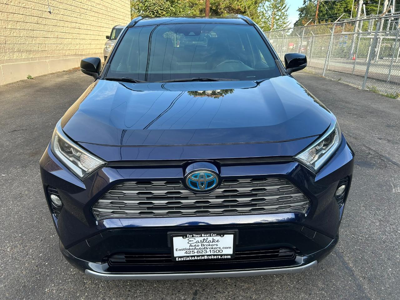 Toyota RAV4 Hybrid XSE 2019