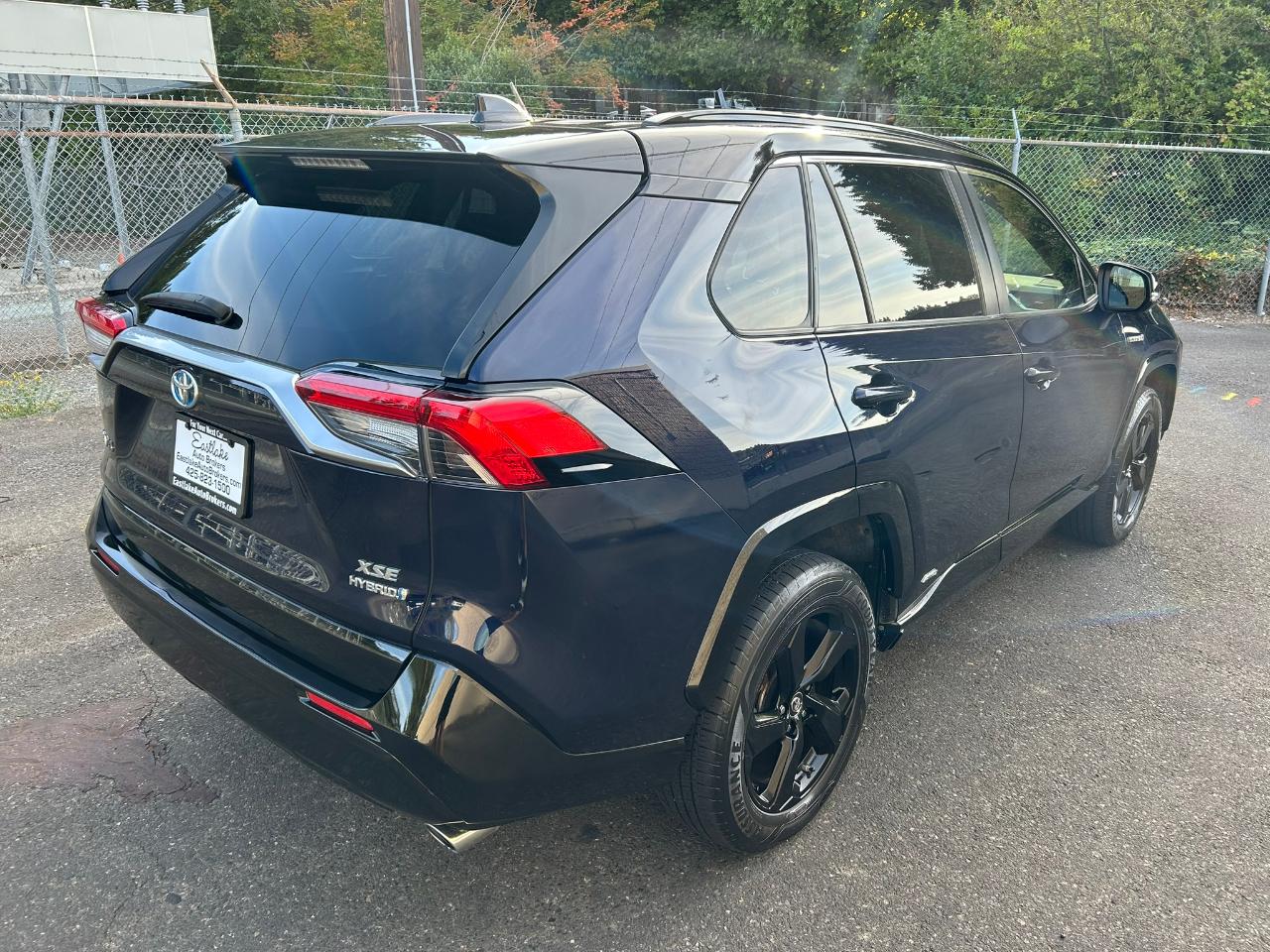 Toyota RAV4 Hybrid XSE 2019