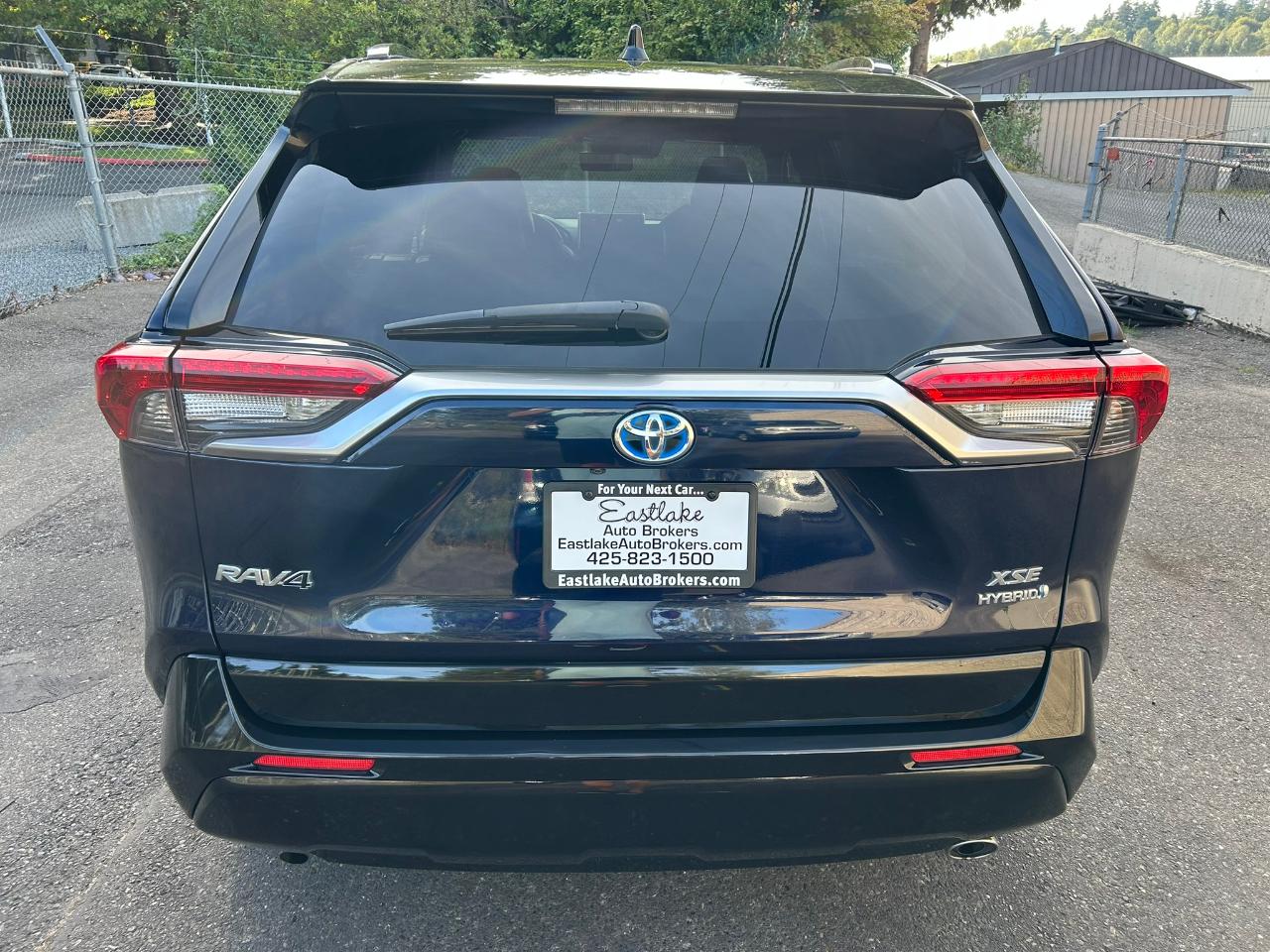 Toyota RAV4 Hybrid XSE 2019
