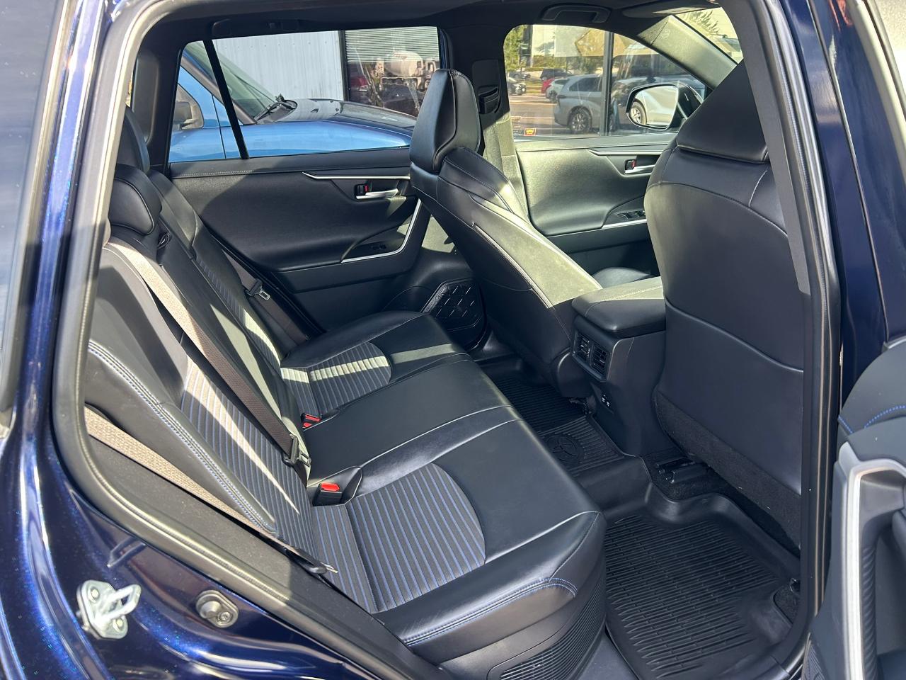 Toyota RAV4 Hybrid XSE 2019