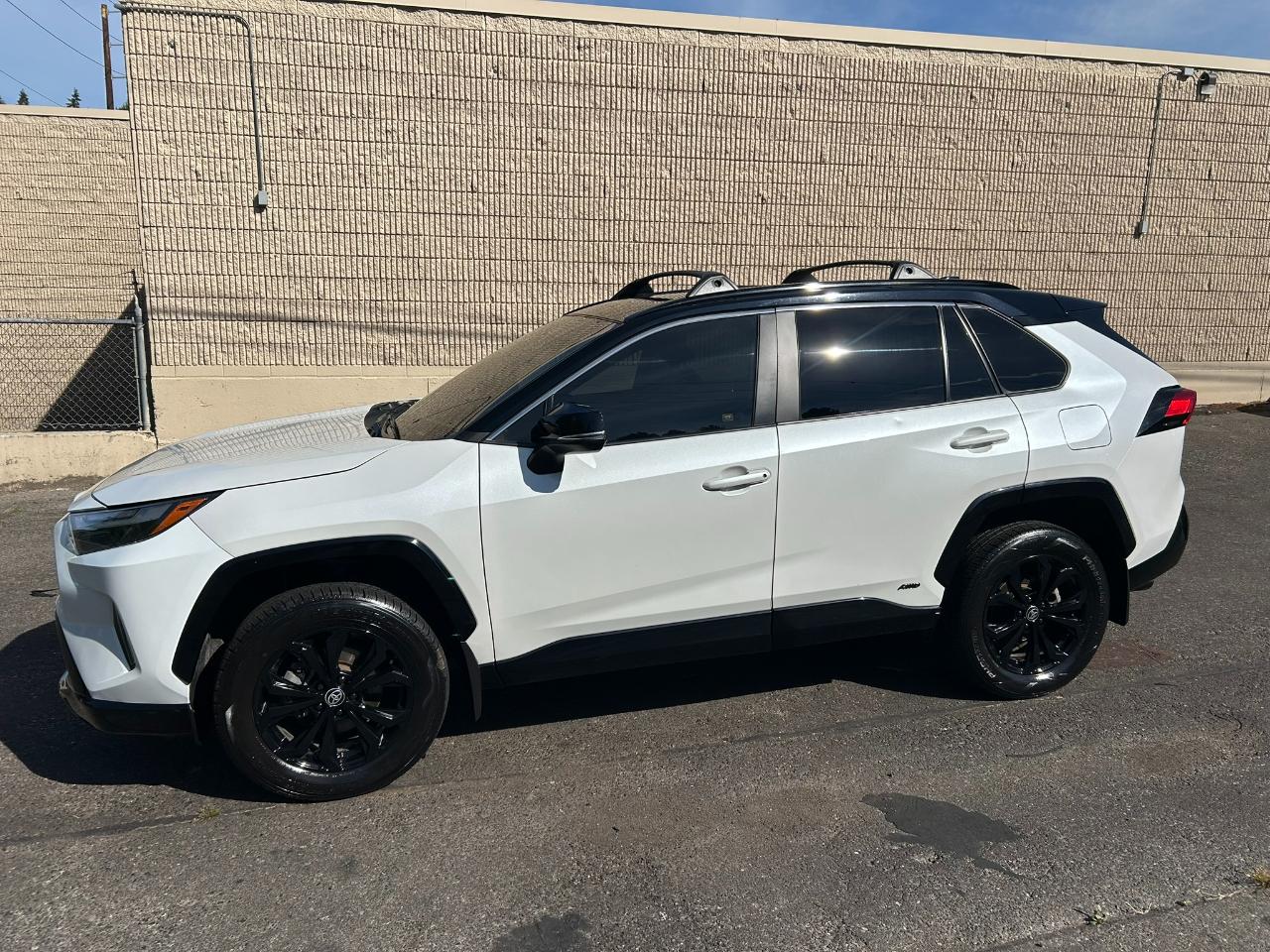 Toyota RAV4 Hybrid XSE 2024