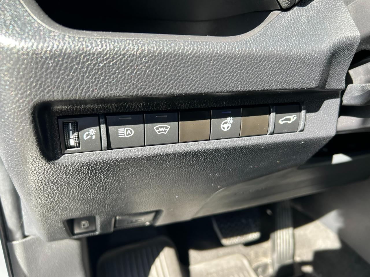 Toyota RAV4 Hybrid XSE 2024