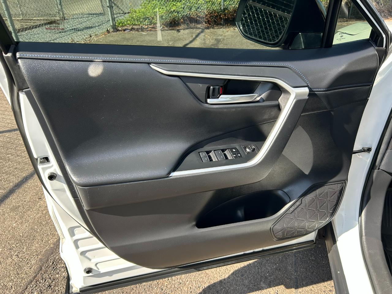 Toyota RAV4 Hybrid XSE 2024
