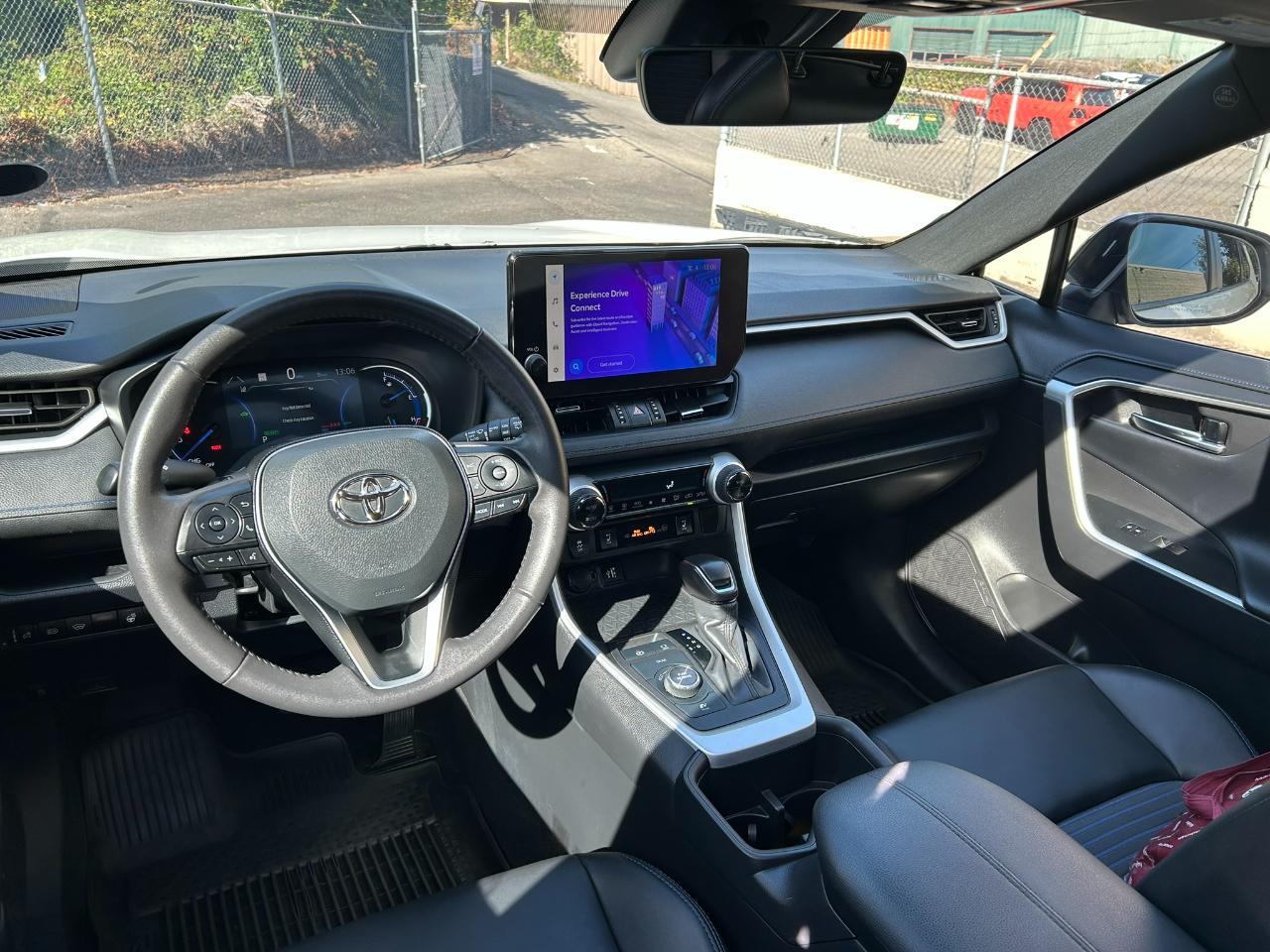 Toyota RAV4 Hybrid XSE 2024