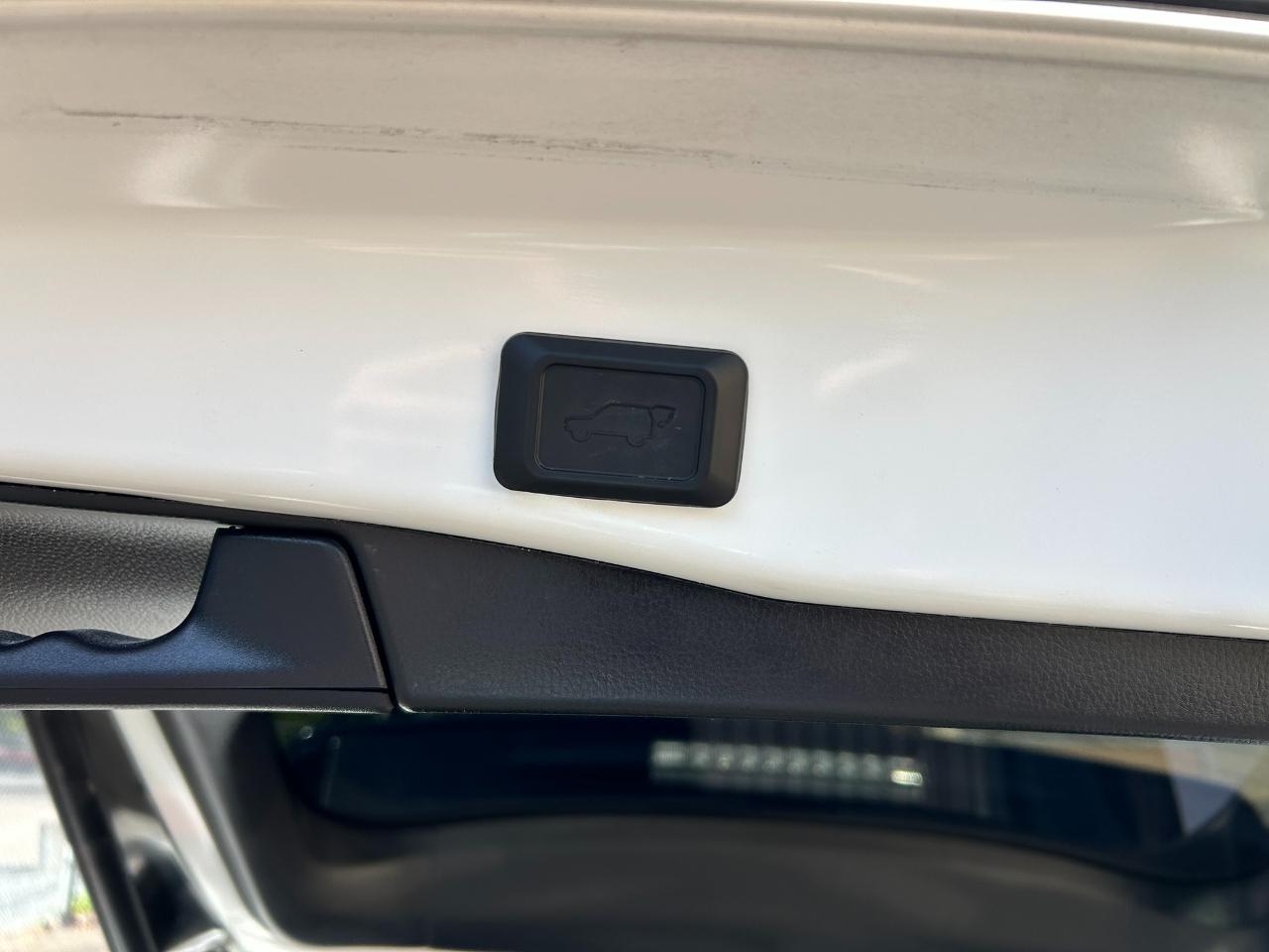Toyota RAV4 Hybrid XSE 2024