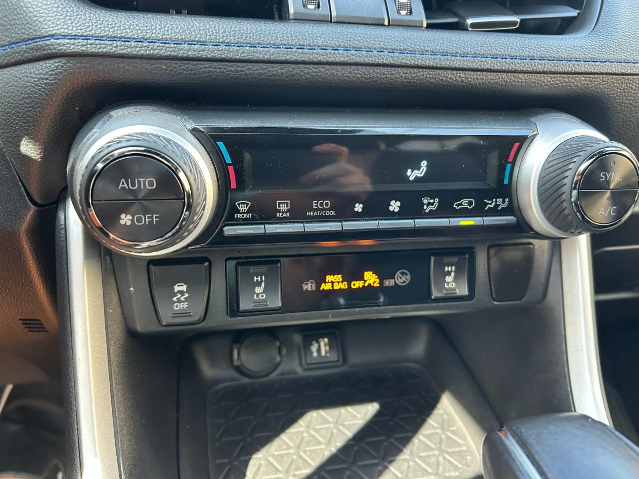Toyota RAV4 Hybrid XSE 2024