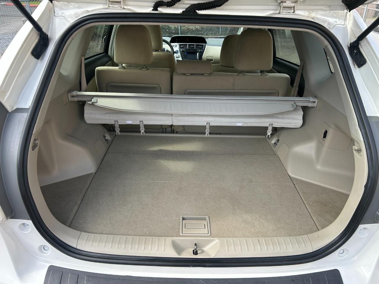 Toyota Prius V Three 2012