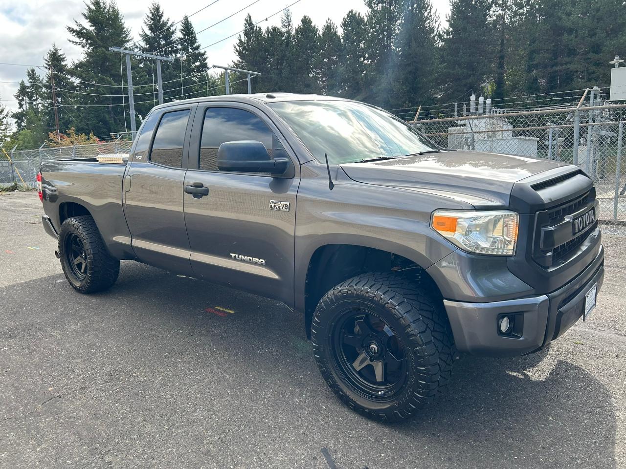 Toyota Tundra SR5 5.7L V8 FFV Double Cab 4WD 2014
