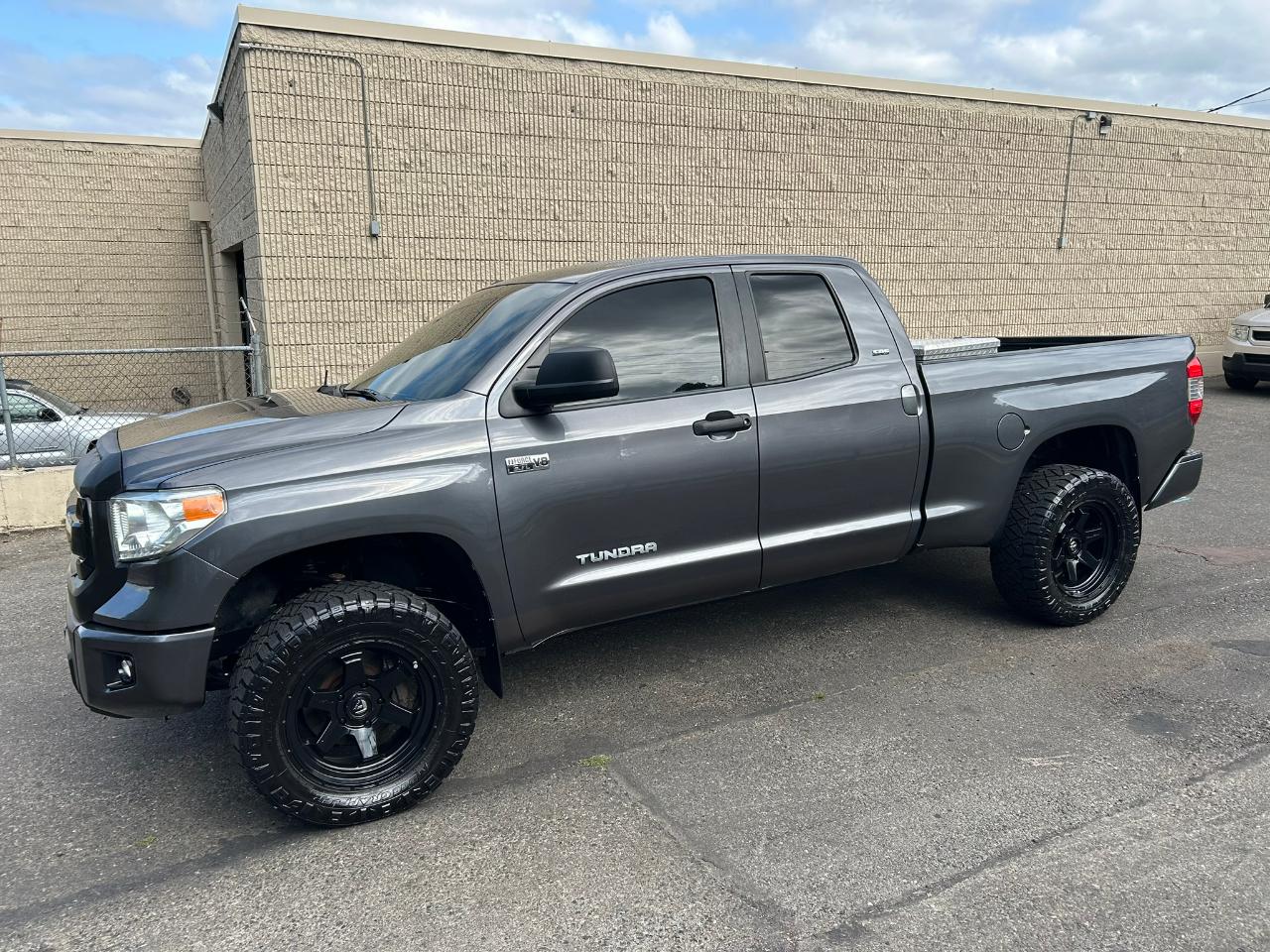Toyota Tundra SR5 5.7L V8 FFV Double Cab 4WD 2014