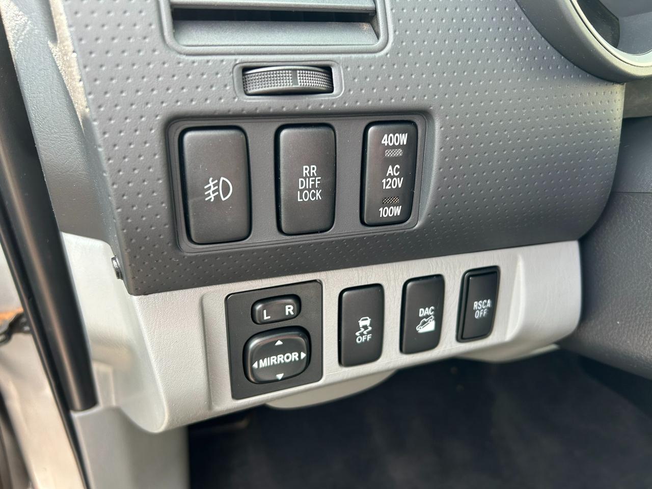 Toyota Tacoma  2012