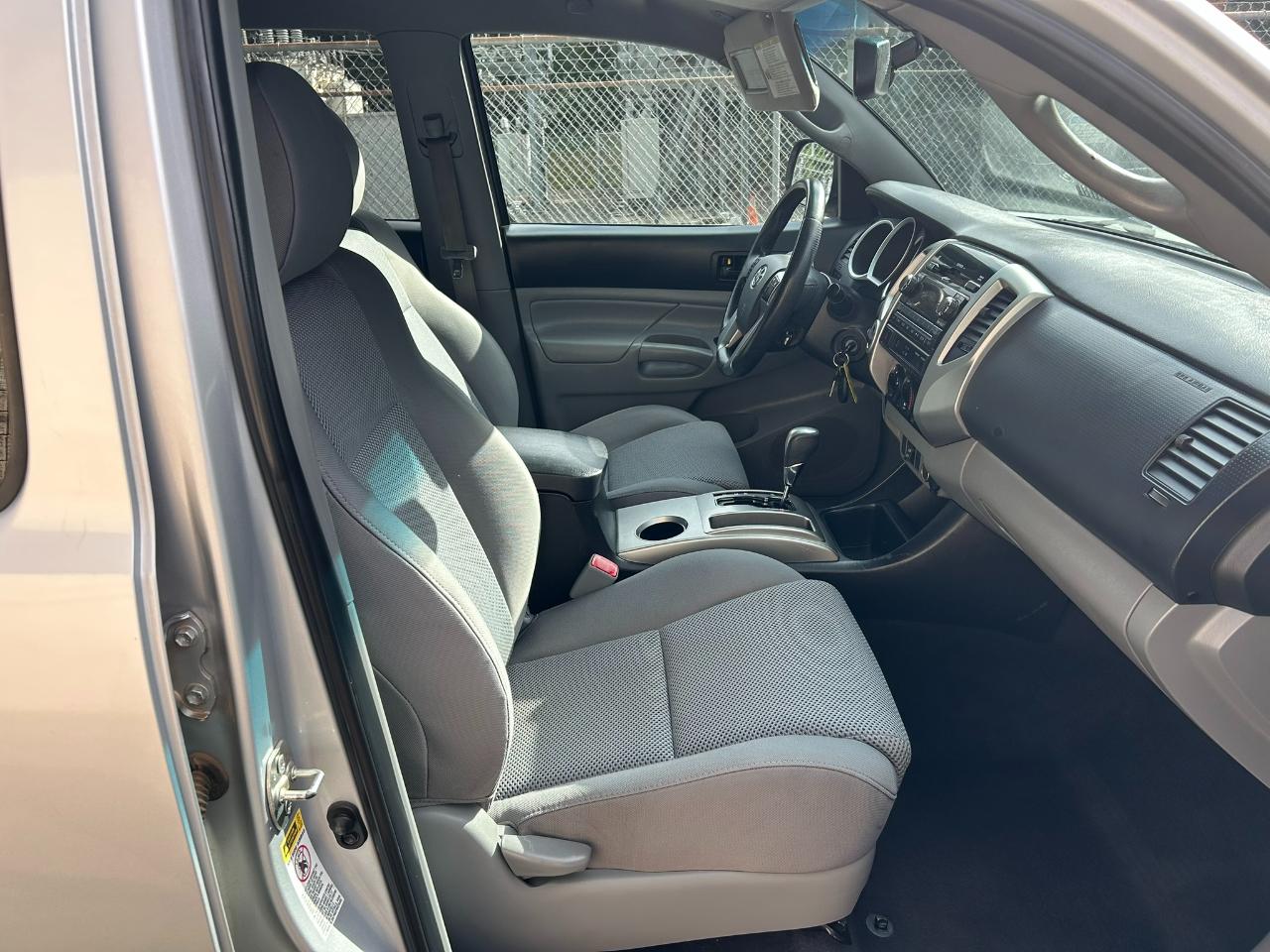 Toyota Tacoma  2012