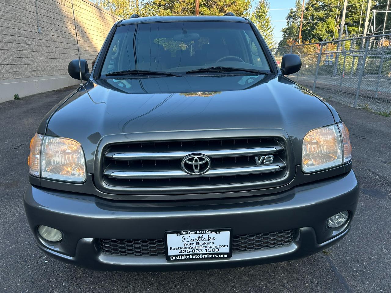 Toyota Sequoia Limited 4WD 2004