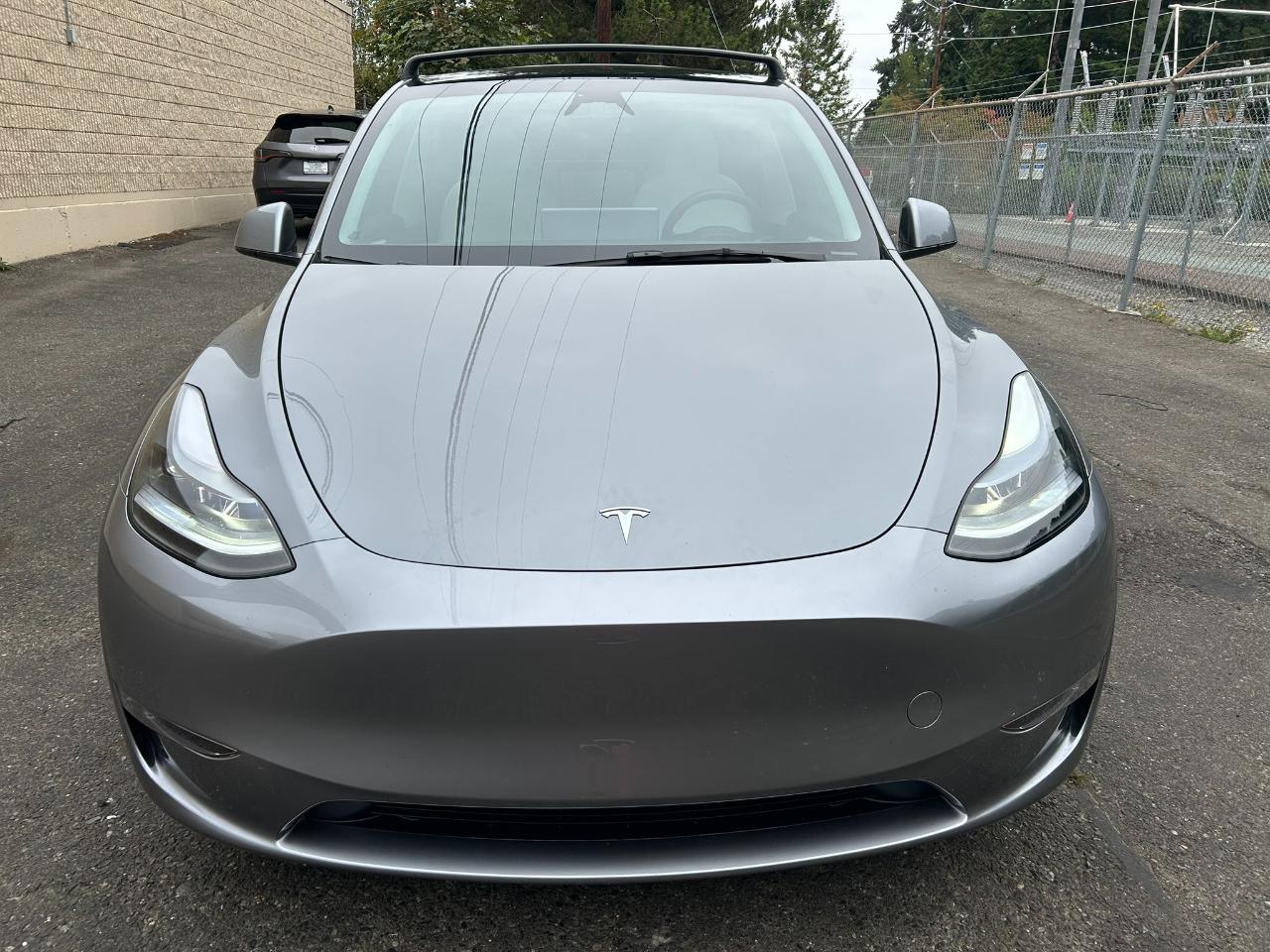 Tesla Model Y Long Range AWD 2024