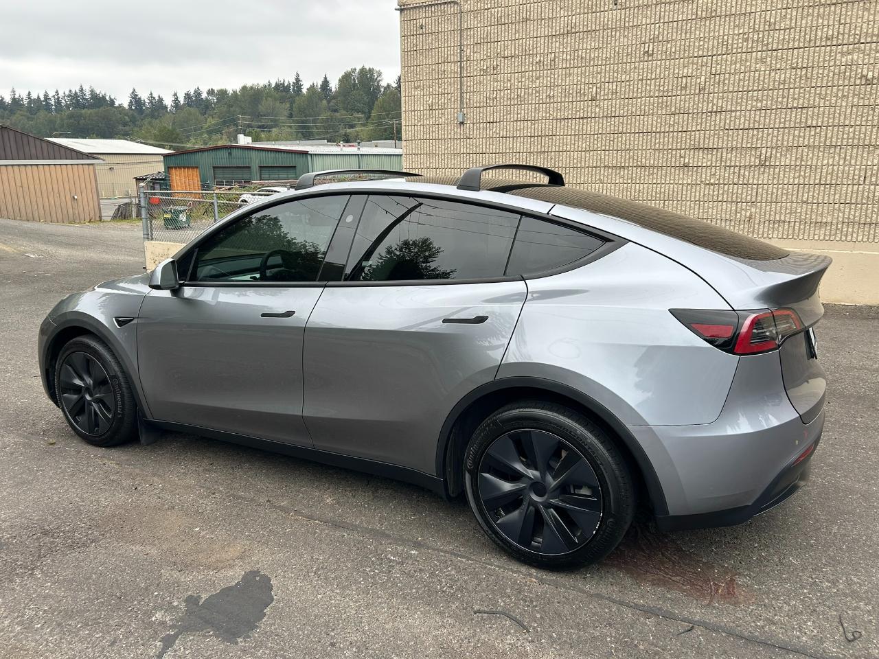 Tesla Model Y Long Range AWD 2024