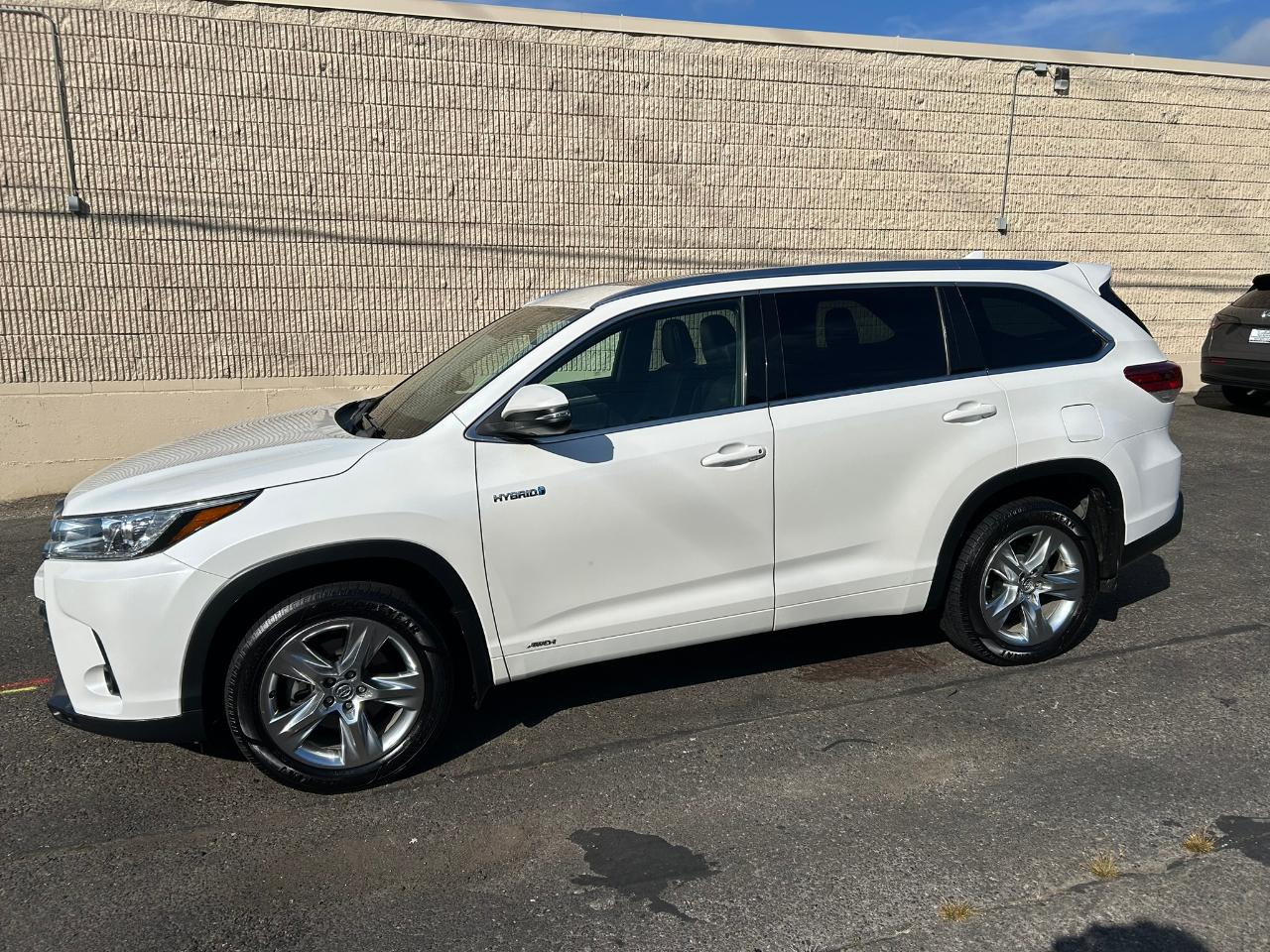 Toyota Highlander Hybrid Limited AWD 2018