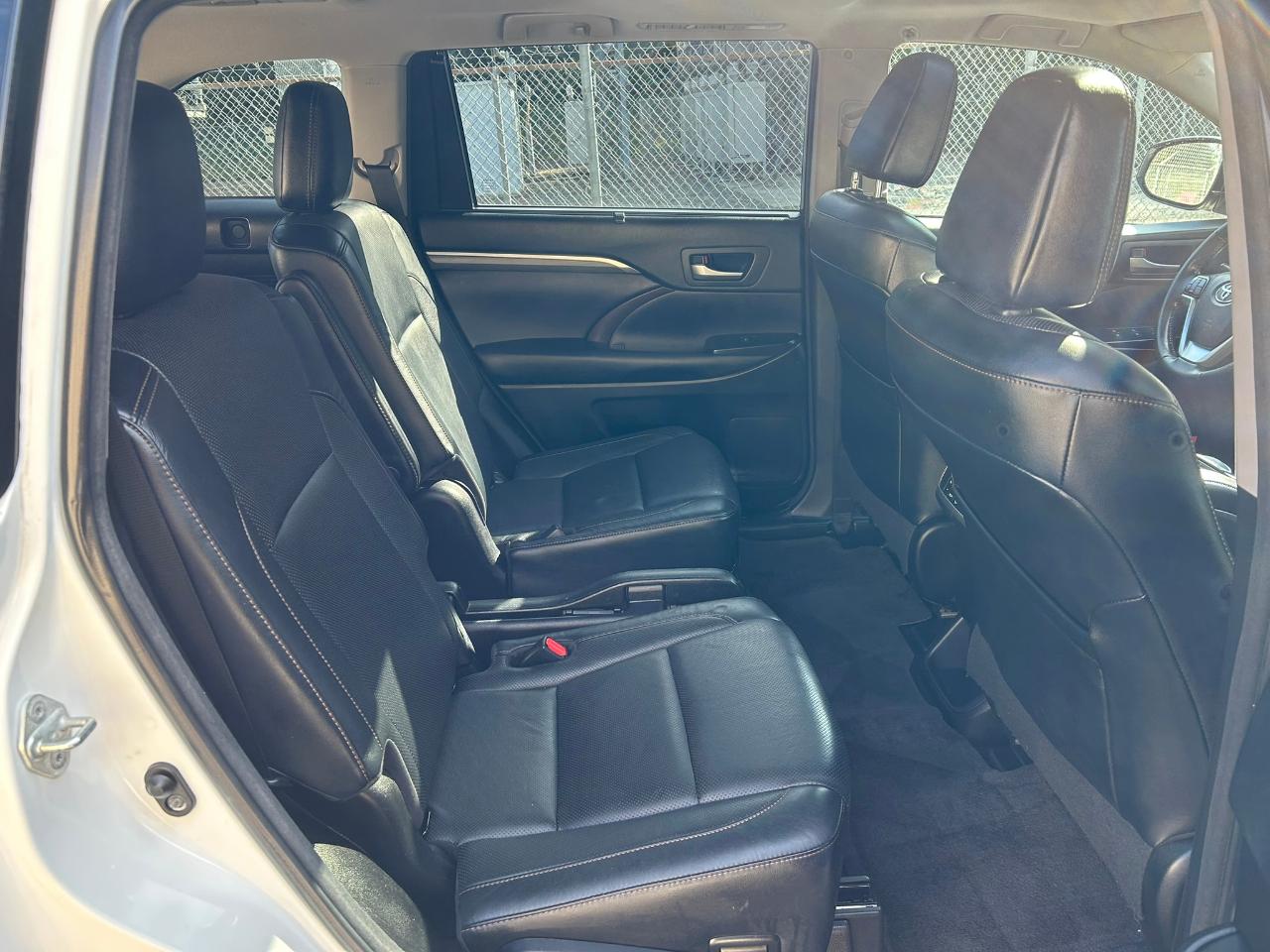 Toyota Highlander Hybrid Limited AWD 2018