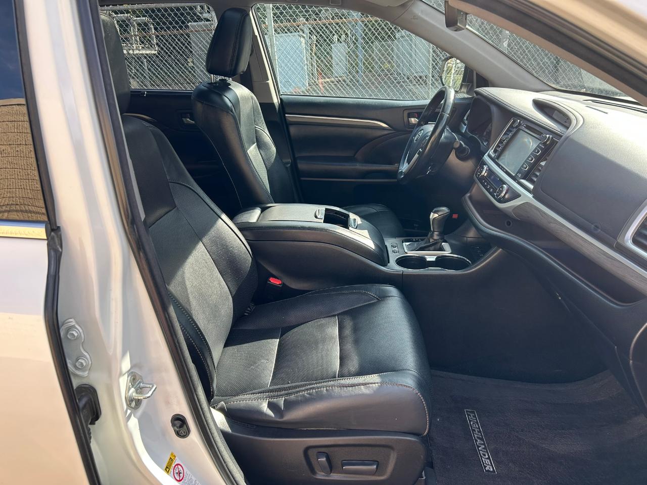Toyota Highlander Hybrid Limited AWD 2018