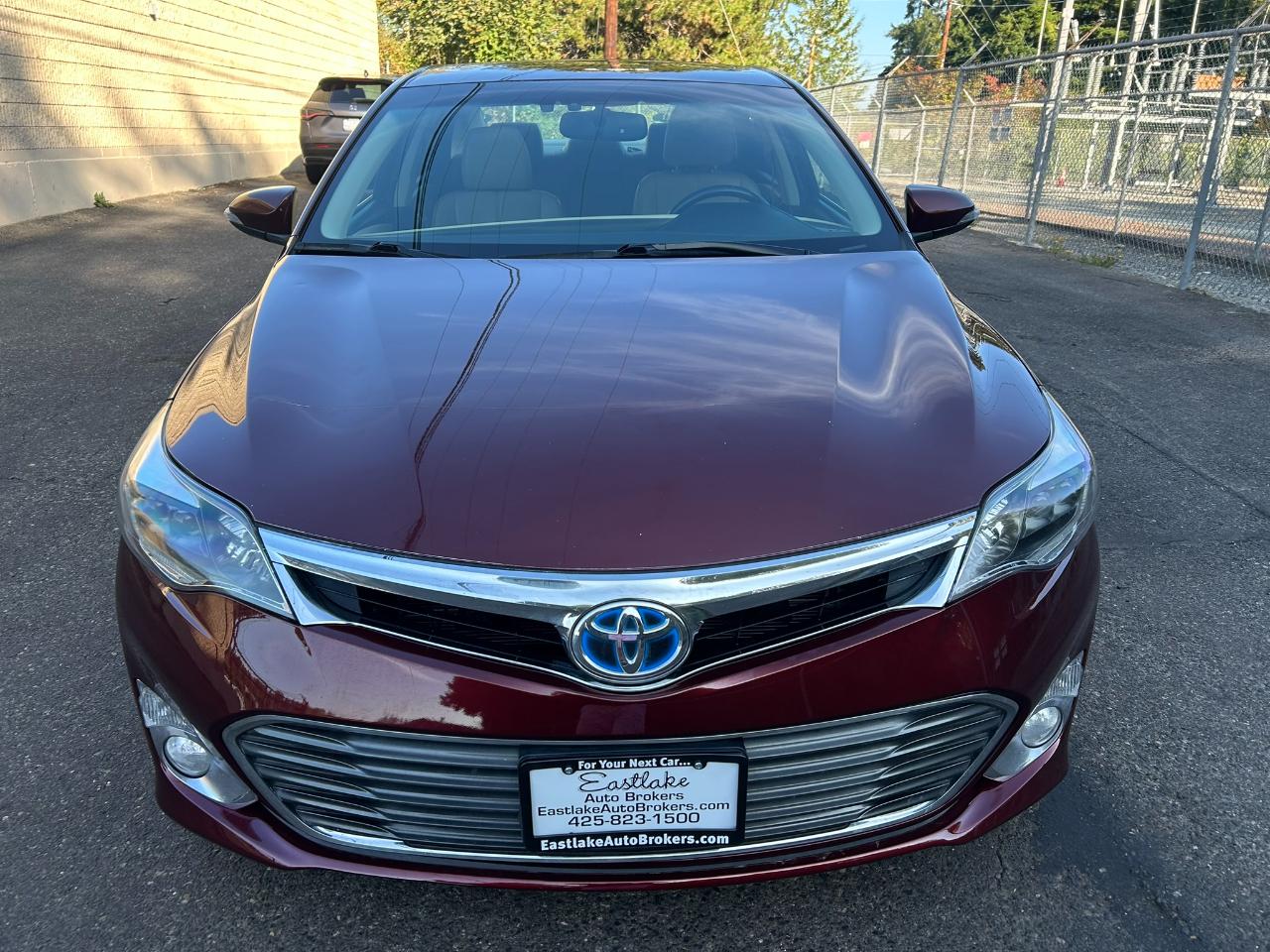 Toyota Avalon Hybrid XLE Premium 2013