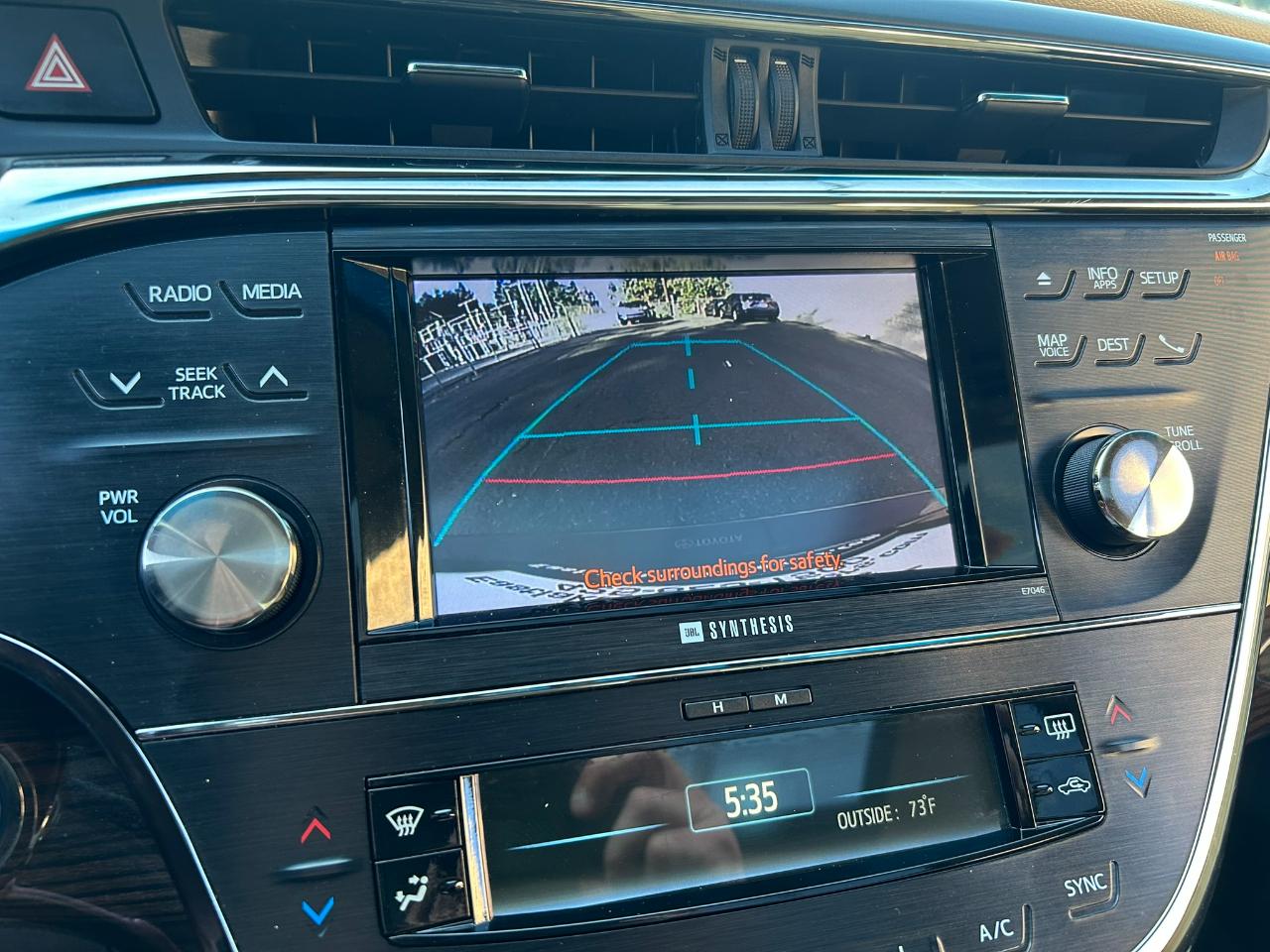 Toyota Avalon Hybrid XLE Premium 2013