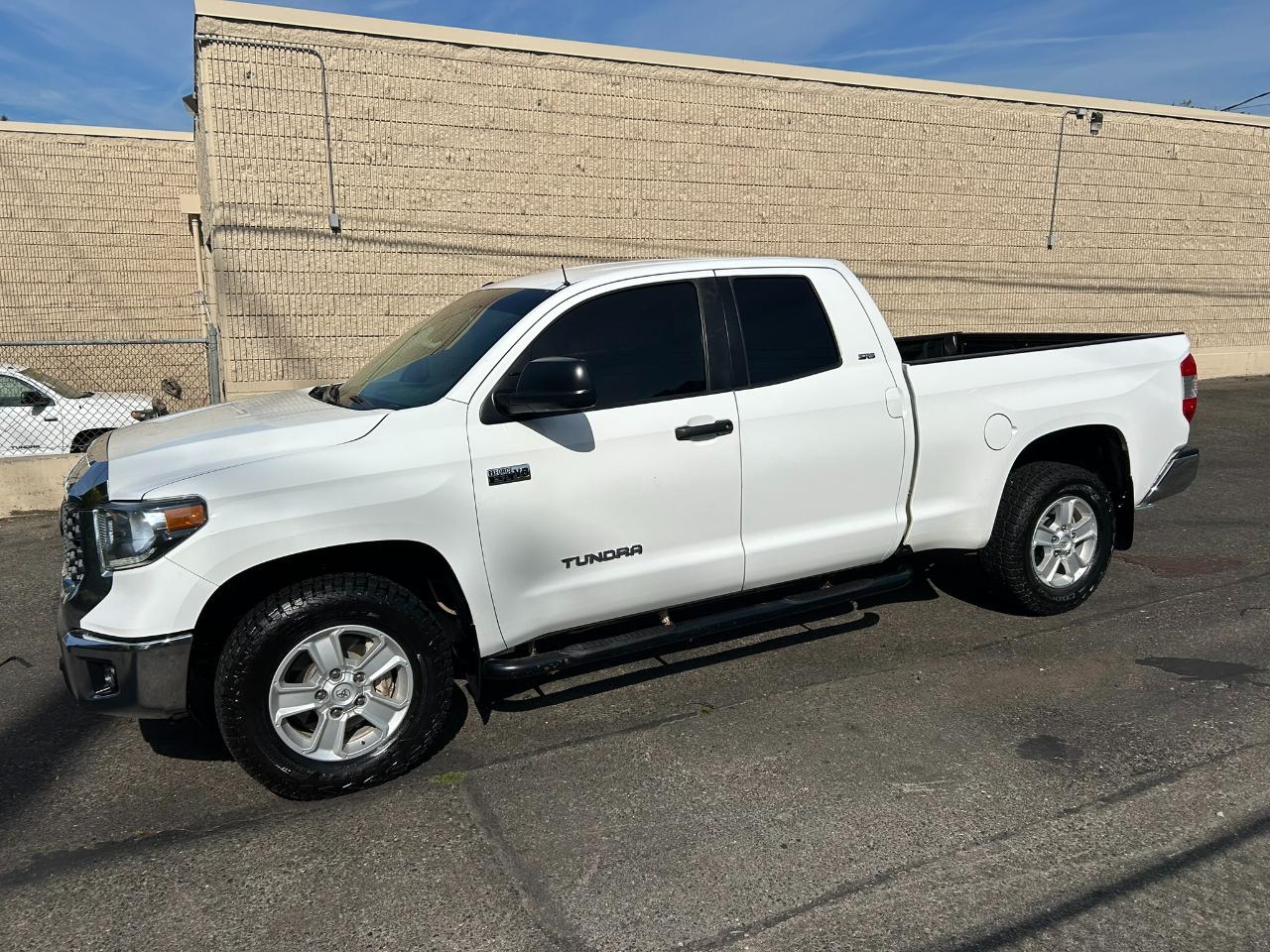 Toyota Tundra SR5 5.7L V8 FFV Double Cab 4WD 2019