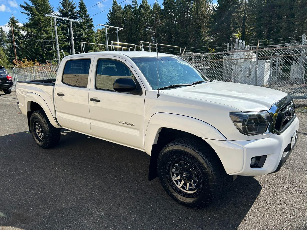 Toyota Tacoma Double Cab V6 4WD 2012