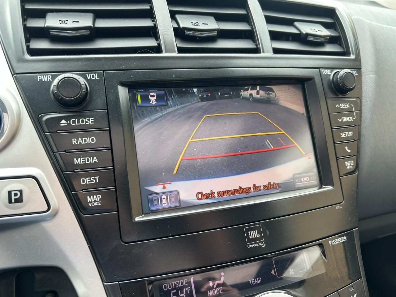 Toyota Prius V Five 2012