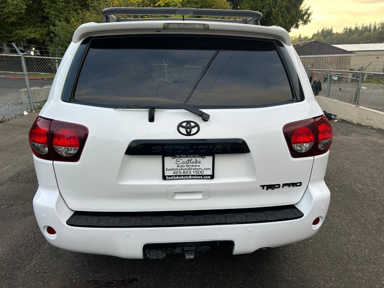 Toyota Sequoia  2020