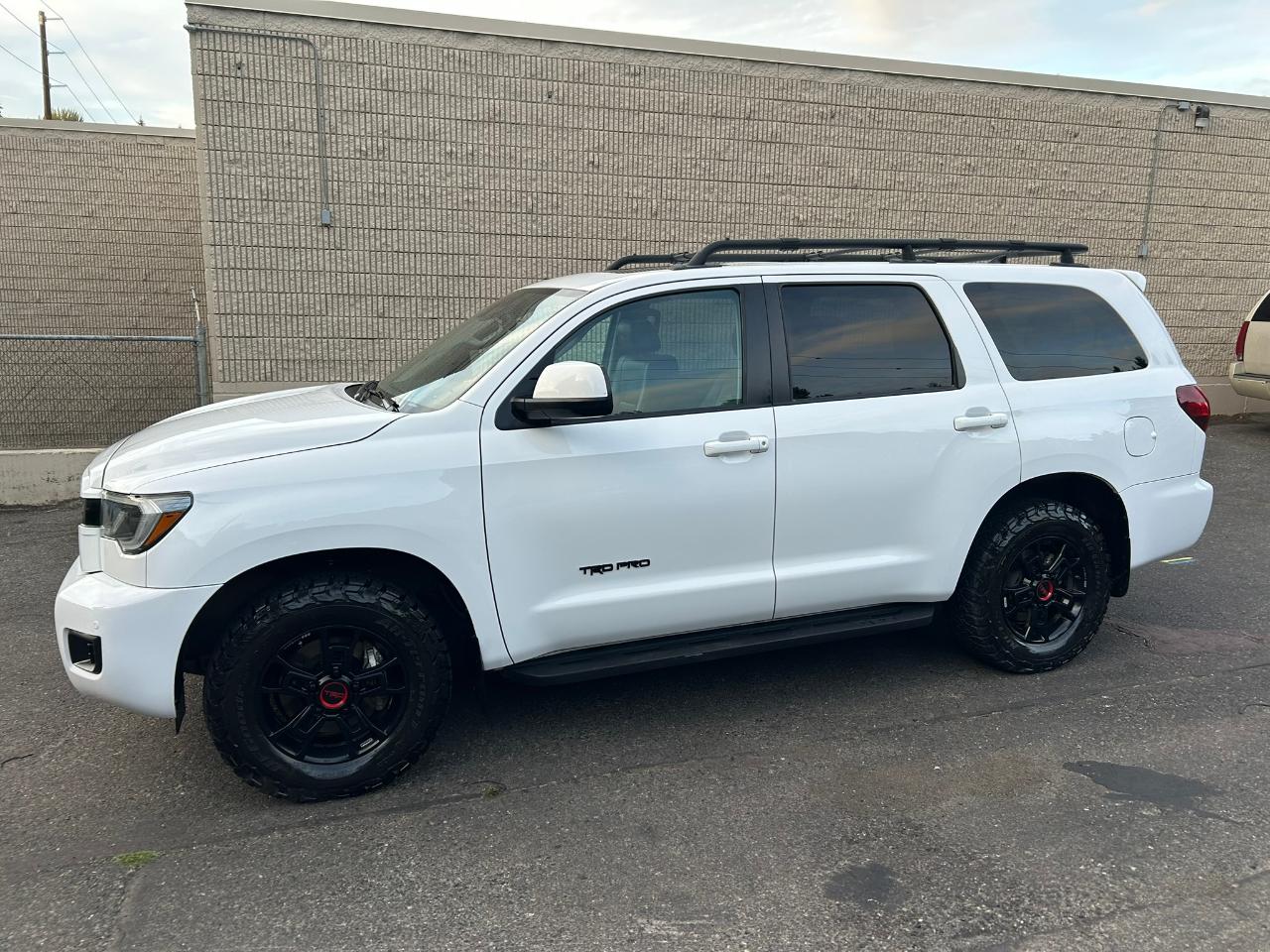 Toyota Sequoia  2020