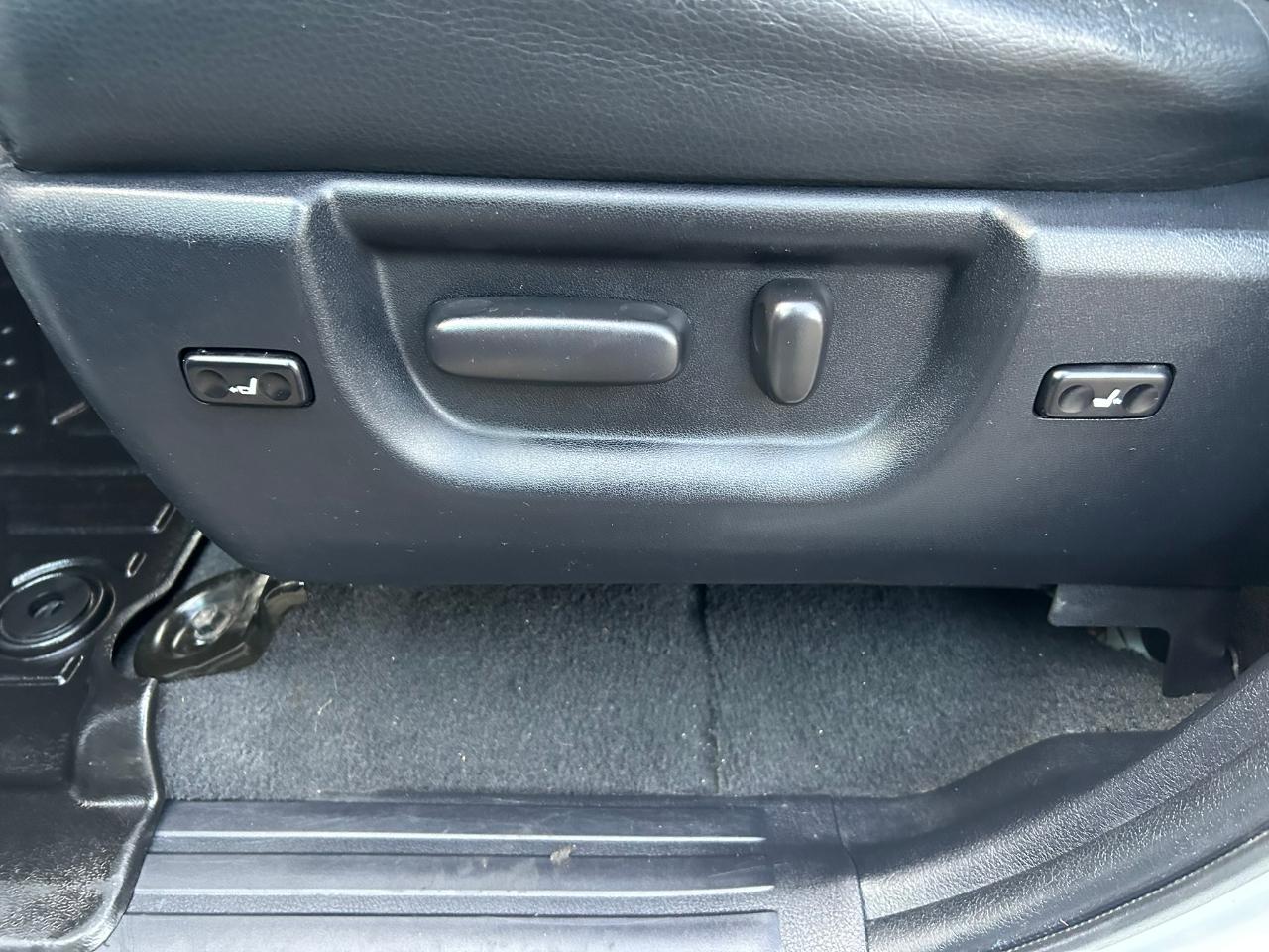 Toyota Sequoia  2020