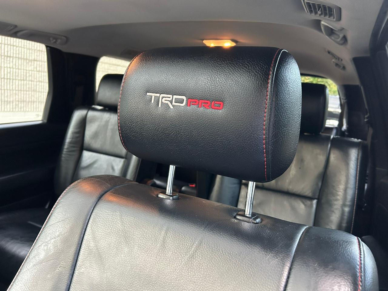 Toyota Sequoia  2020