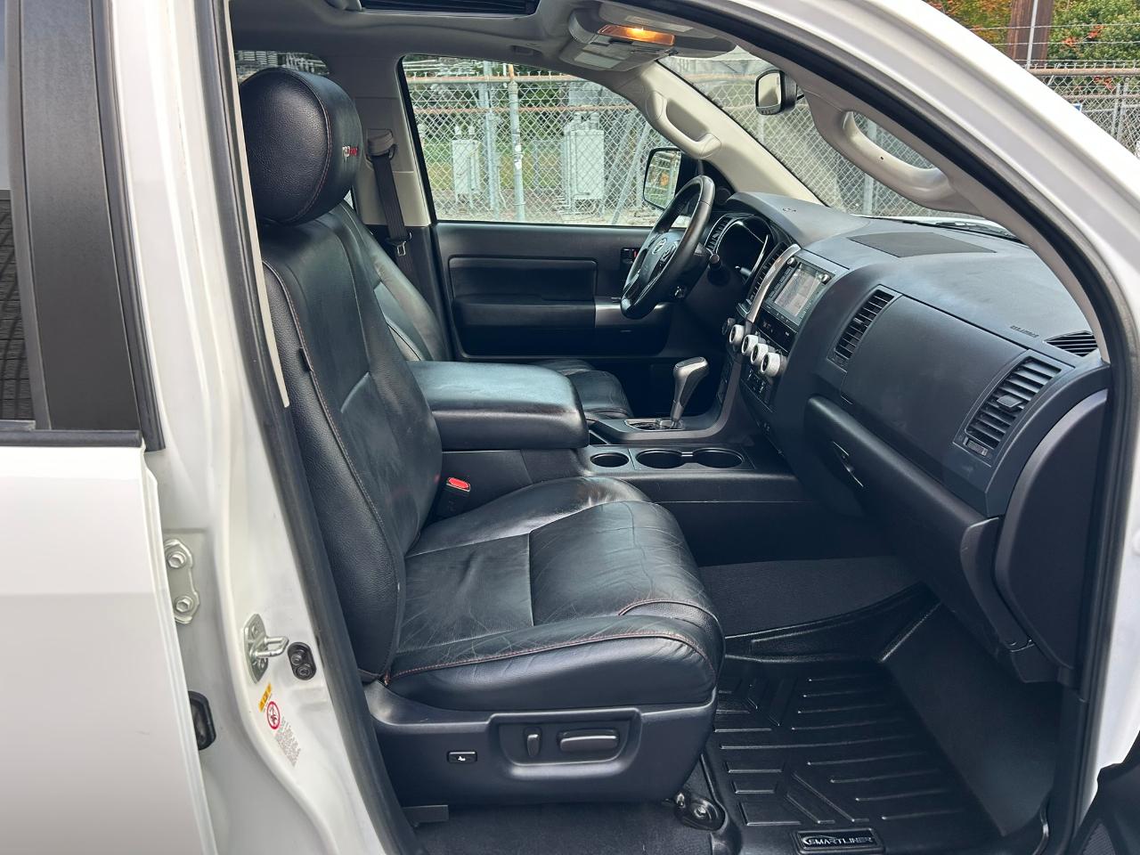 Toyota Sequoia  2020