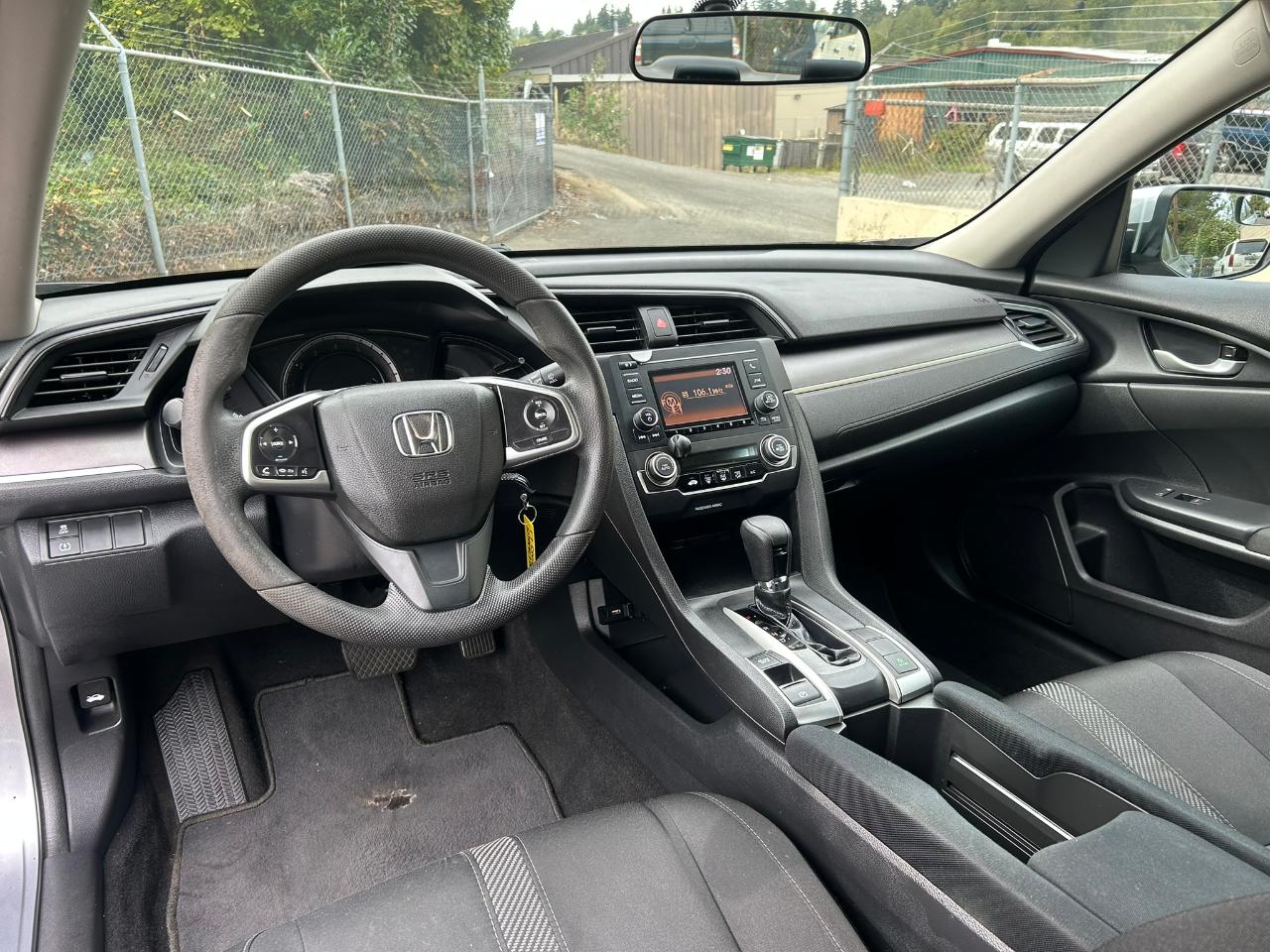 Honda Civic LX Sedan CVT 2017