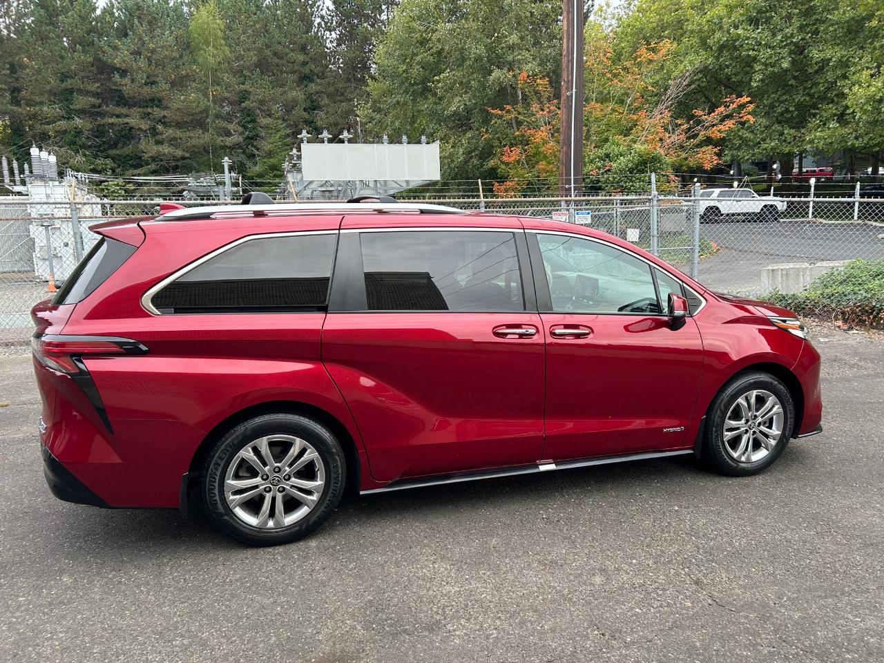 Toyota Sienna Platinum 7-Passenger AWD 2021