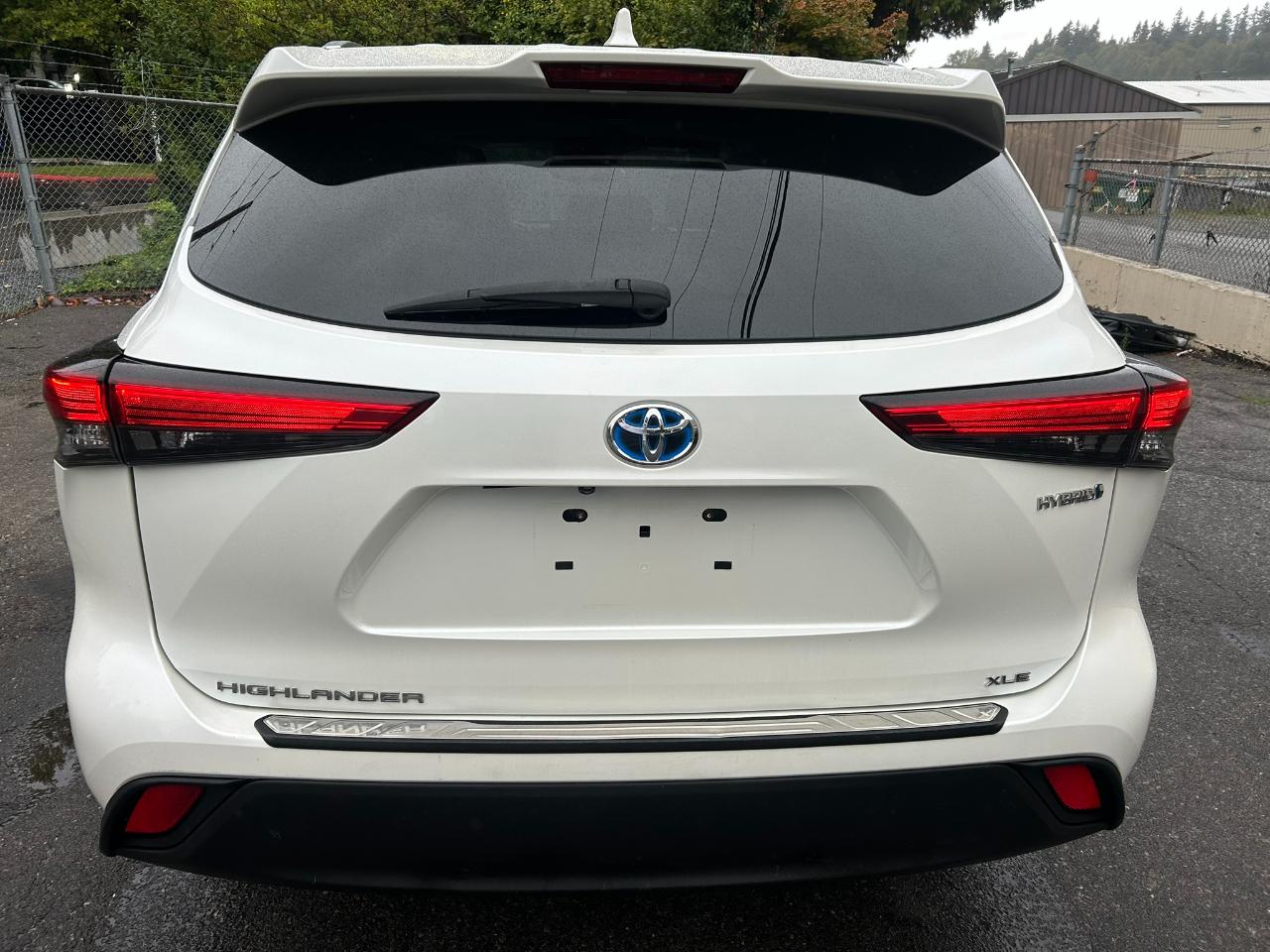 Toyota Highlander Hybrid XLE AWD 2020