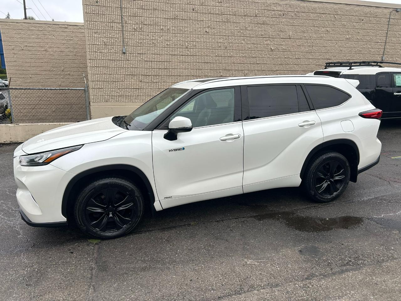 Toyota Highlander Hybrid XLE AWD 2020