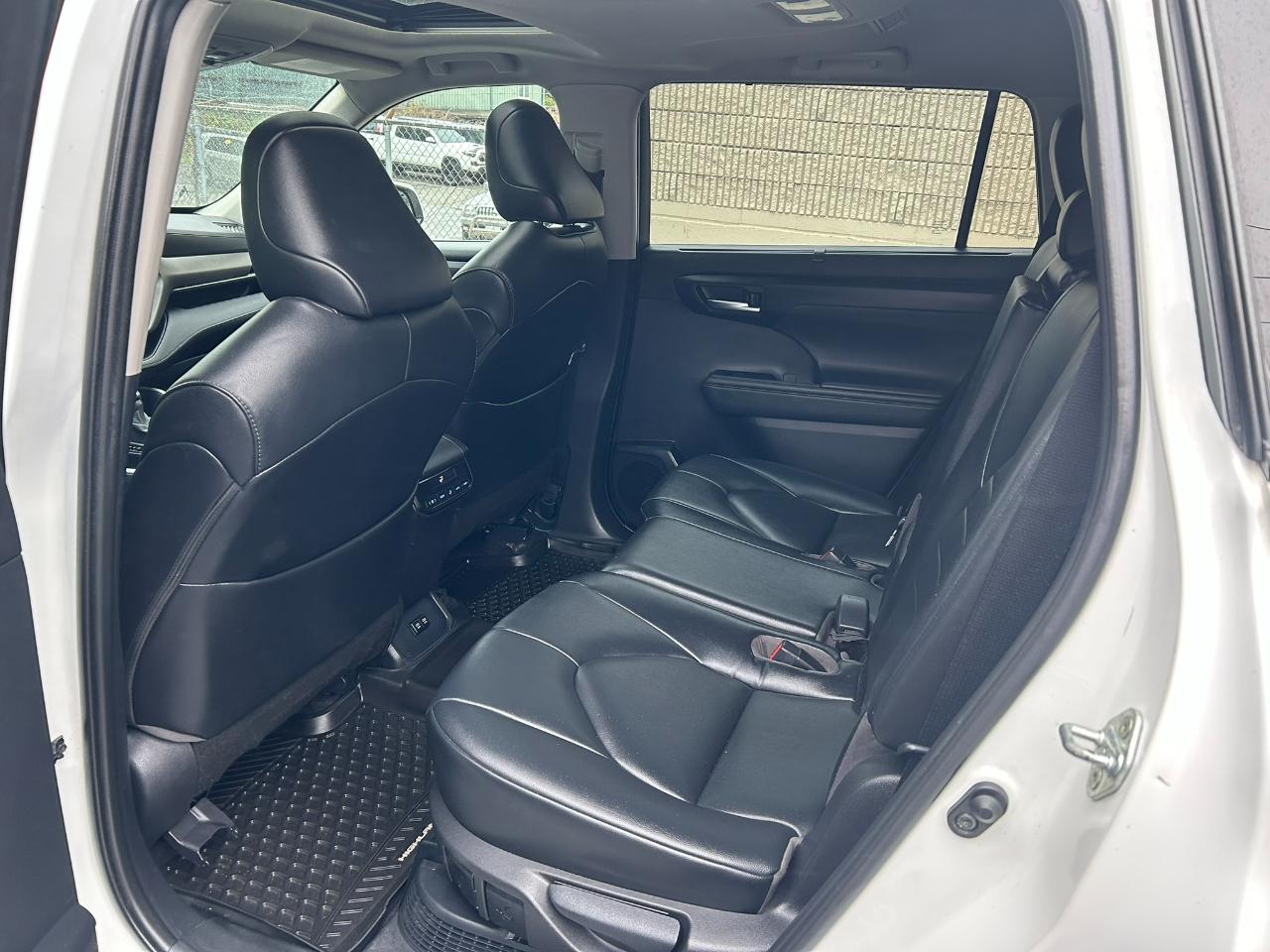 Toyota Highlander Hybrid XLE AWD 2020