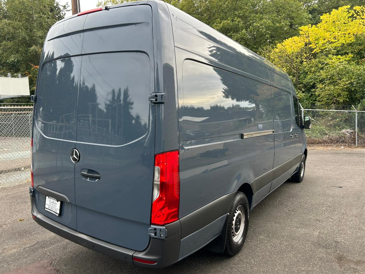 Mercedes-Benz Sprinter  2019
