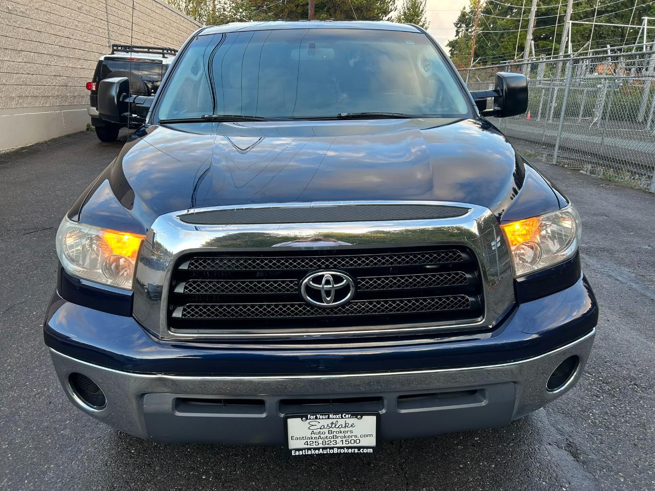 Toyota Tundra SR5 Double Cab LB 6AT 4WD 2007