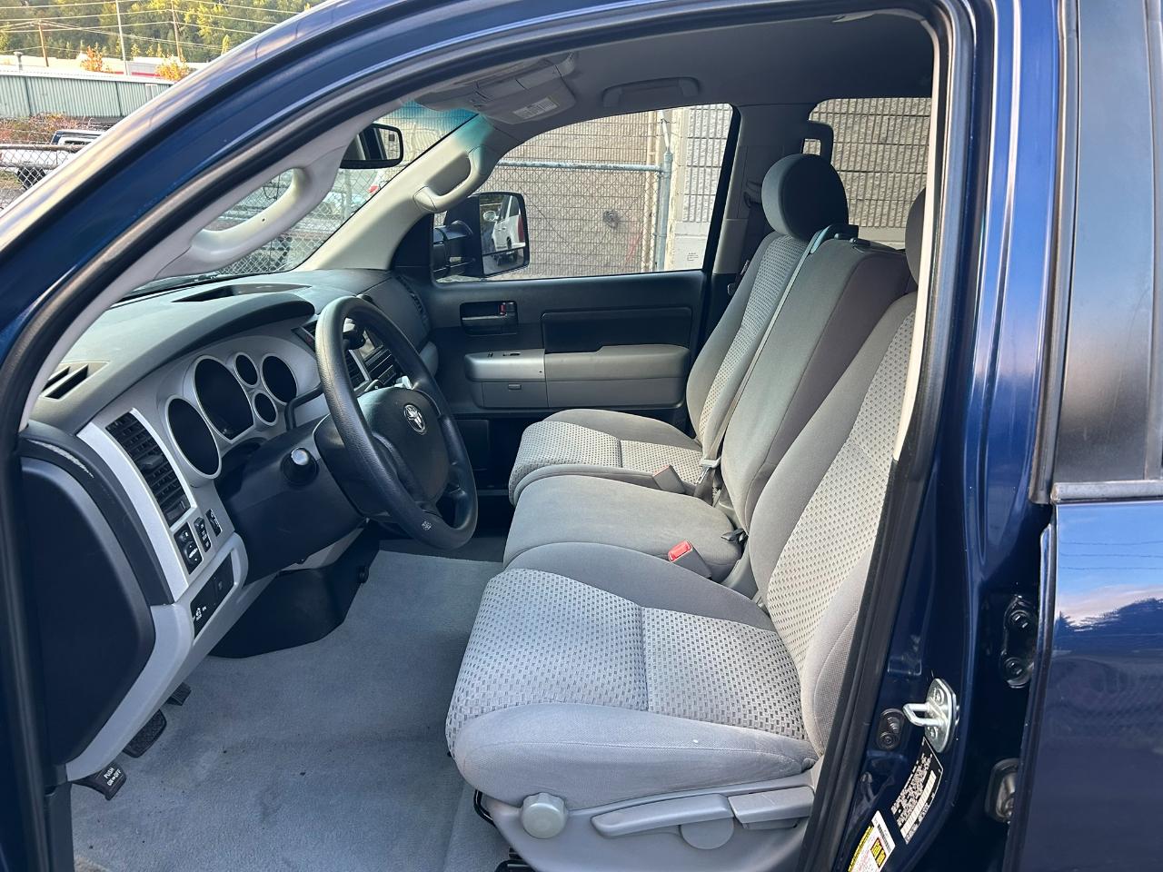 Toyota Tundra SR5 Double Cab LB 6AT 4WD 2007