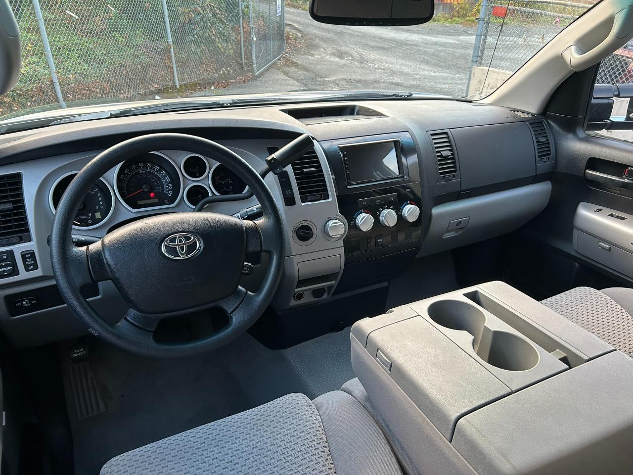Toyota Tundra SR5 Double Cab LB 6AT 4WD 2007