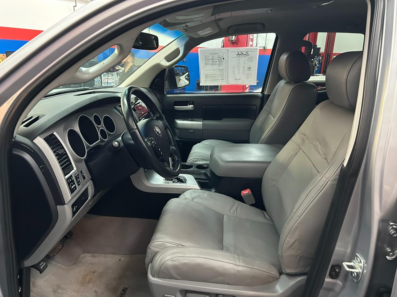 Toyota Tundra  2007