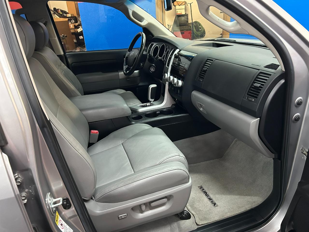 Toyota Tundra  2007